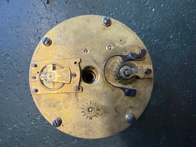 restoration of a barograph movement