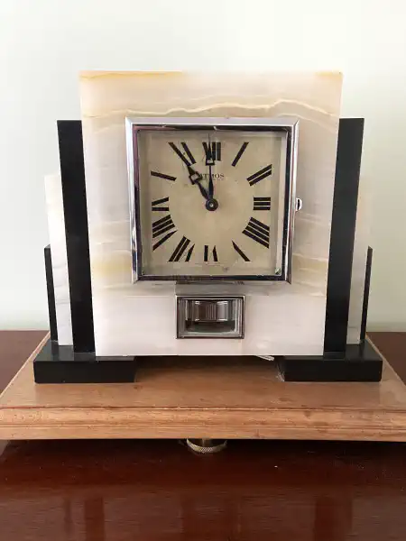 Atmos clock Reutter
