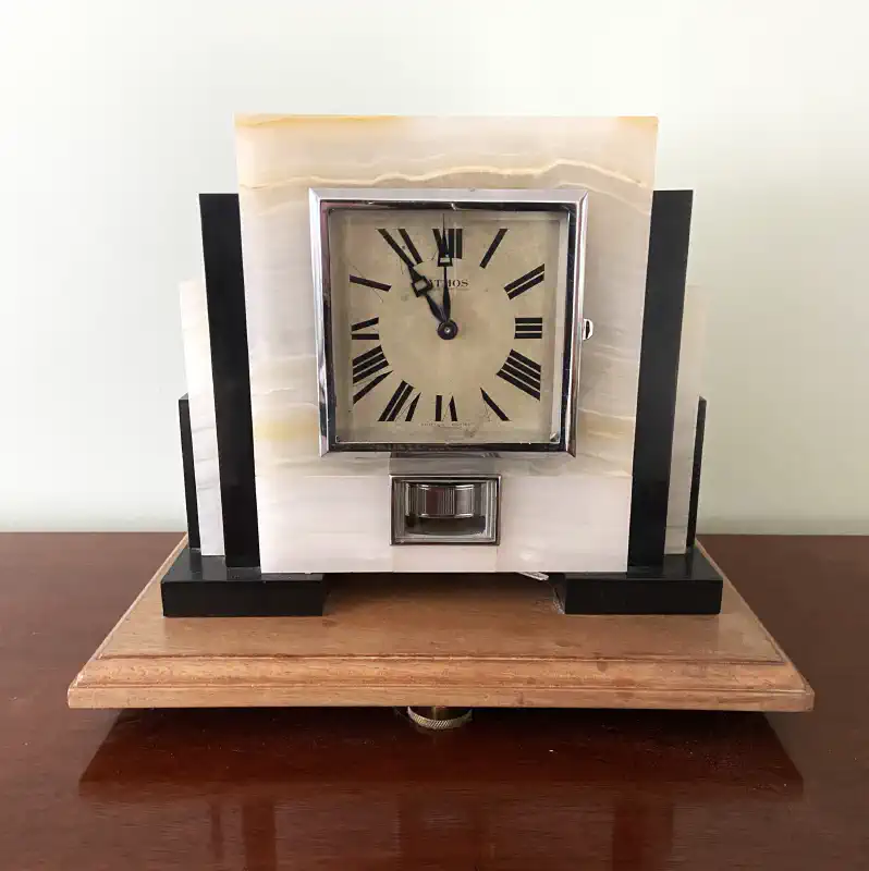 Atmos clock Reutter