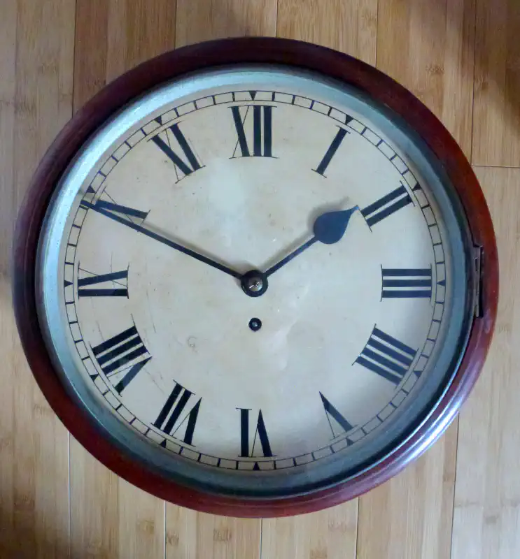 White dial clock